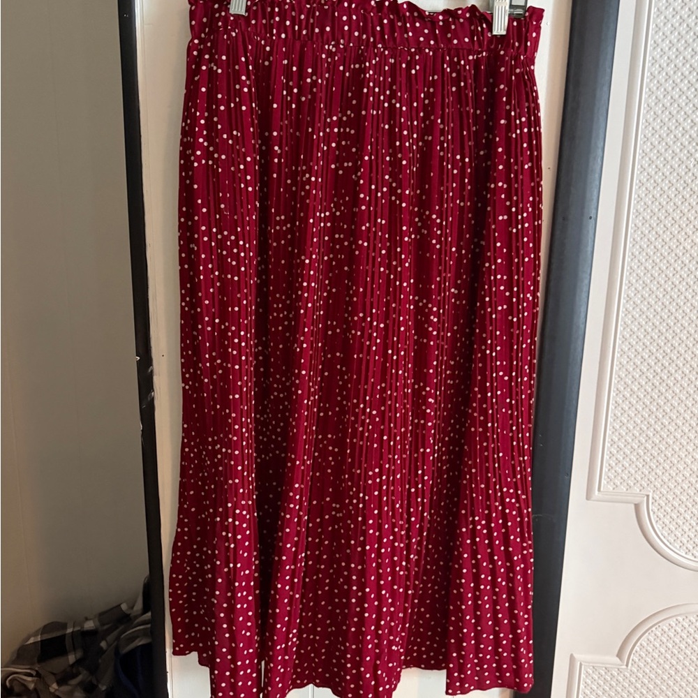 Elegant Red Polka Dot Skirt